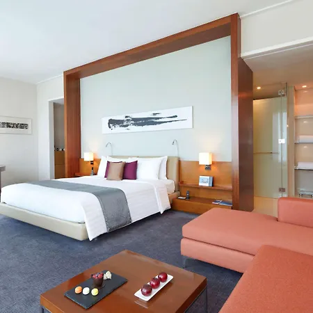 Novotel Citygate Hong Kong Exterior photo